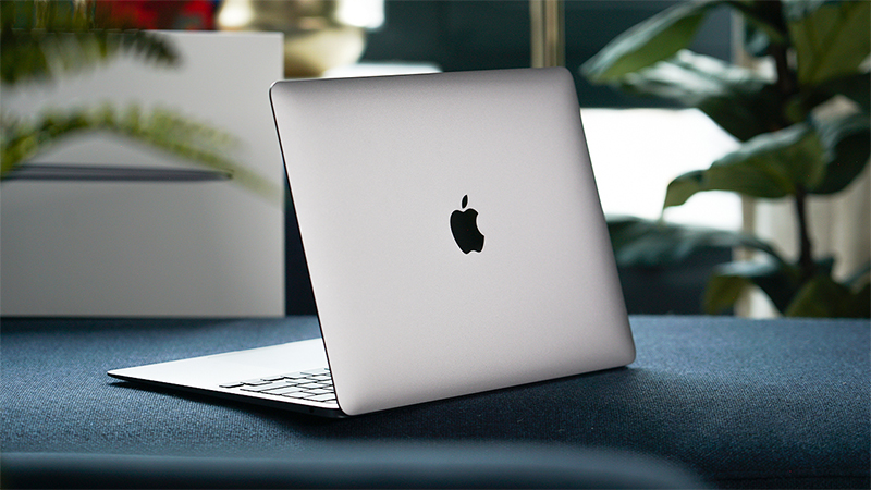 MacBook Air M1 2020 đang có giá tốt
